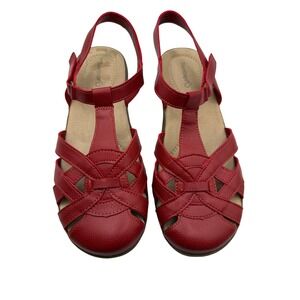 Baretraps Brixton Red T-Strap Comfort Sandals Women's Size 10M Shoes Closed Toe